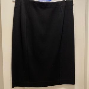 Ann Taylor Black Skirt size 8